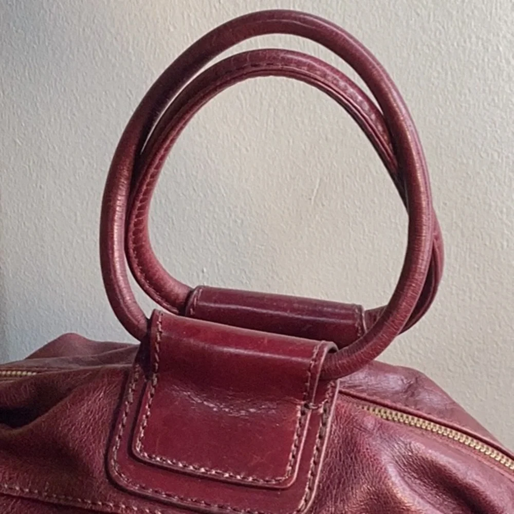Hobo medium leather satchel - Picture 3 of 16